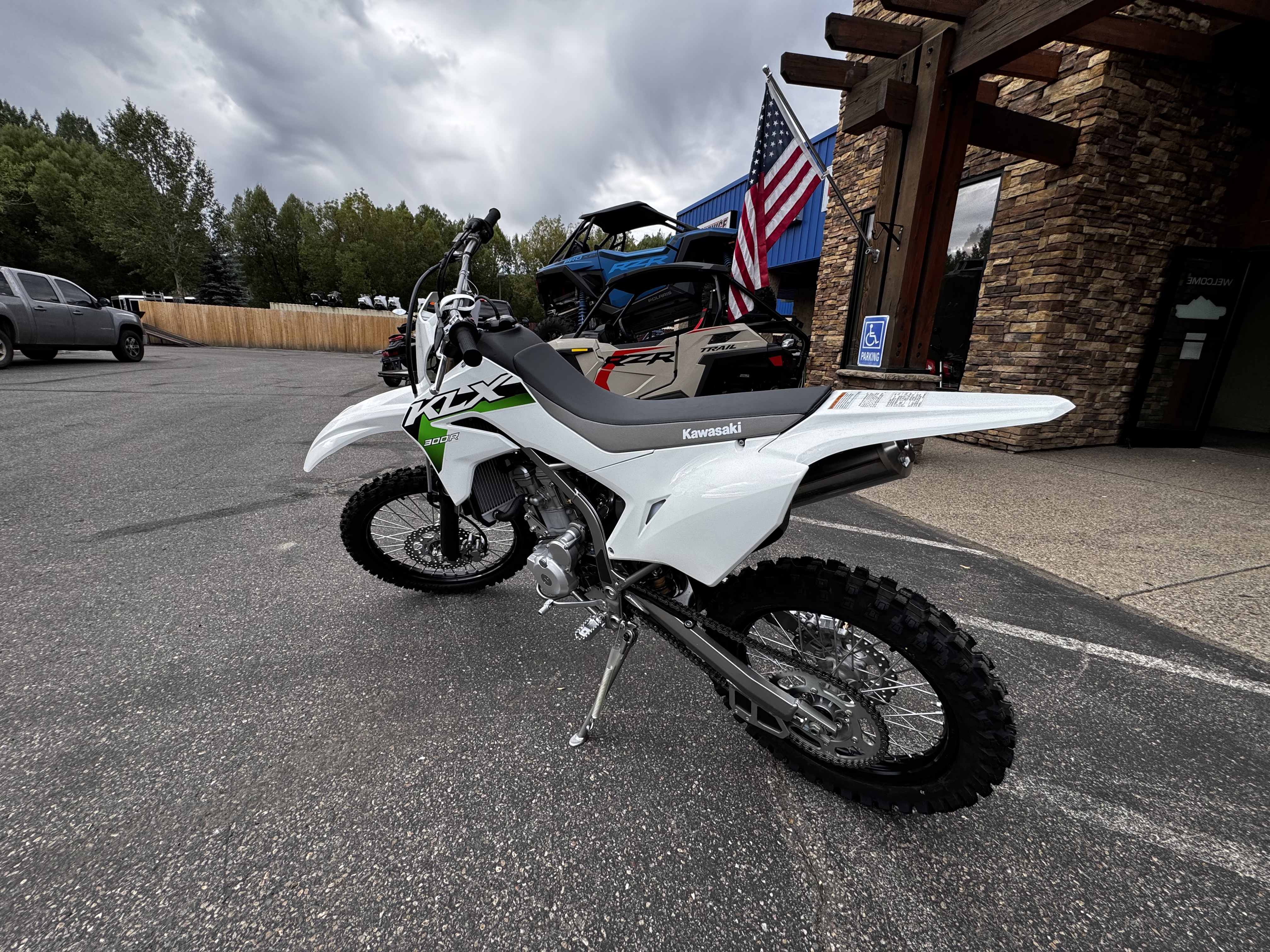 2027 KAWASAKI KLX300R Dirt Bike