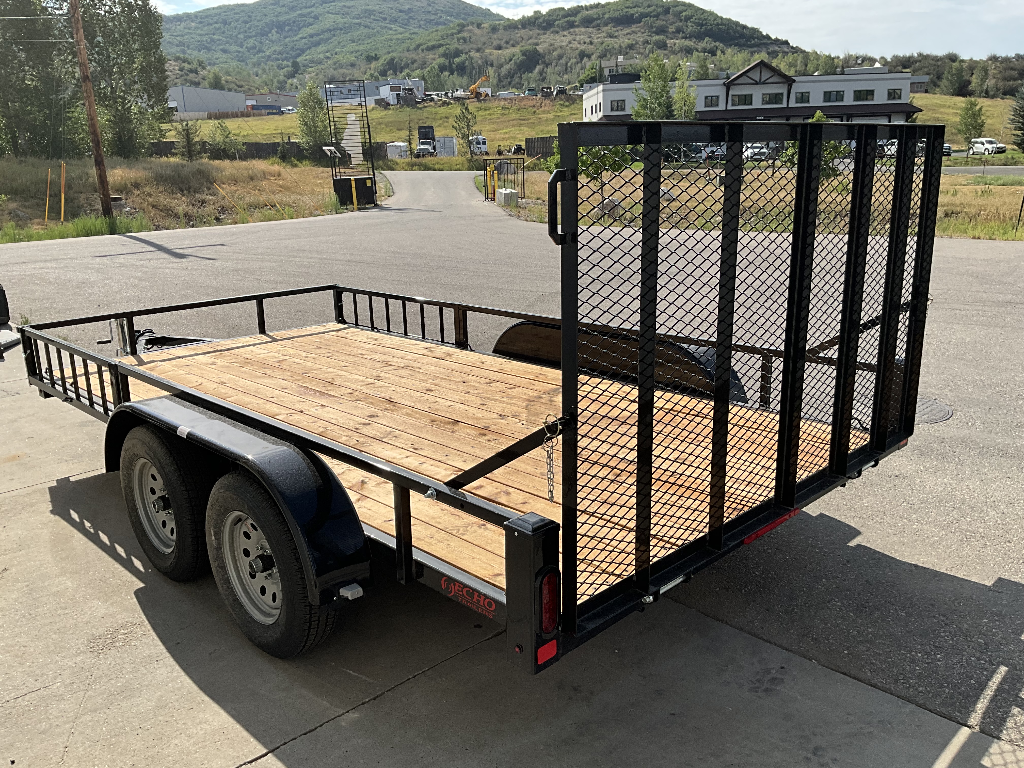 2027 VOYAGER 7x14 TANDEM W/BRAKES UTILITY Trailer