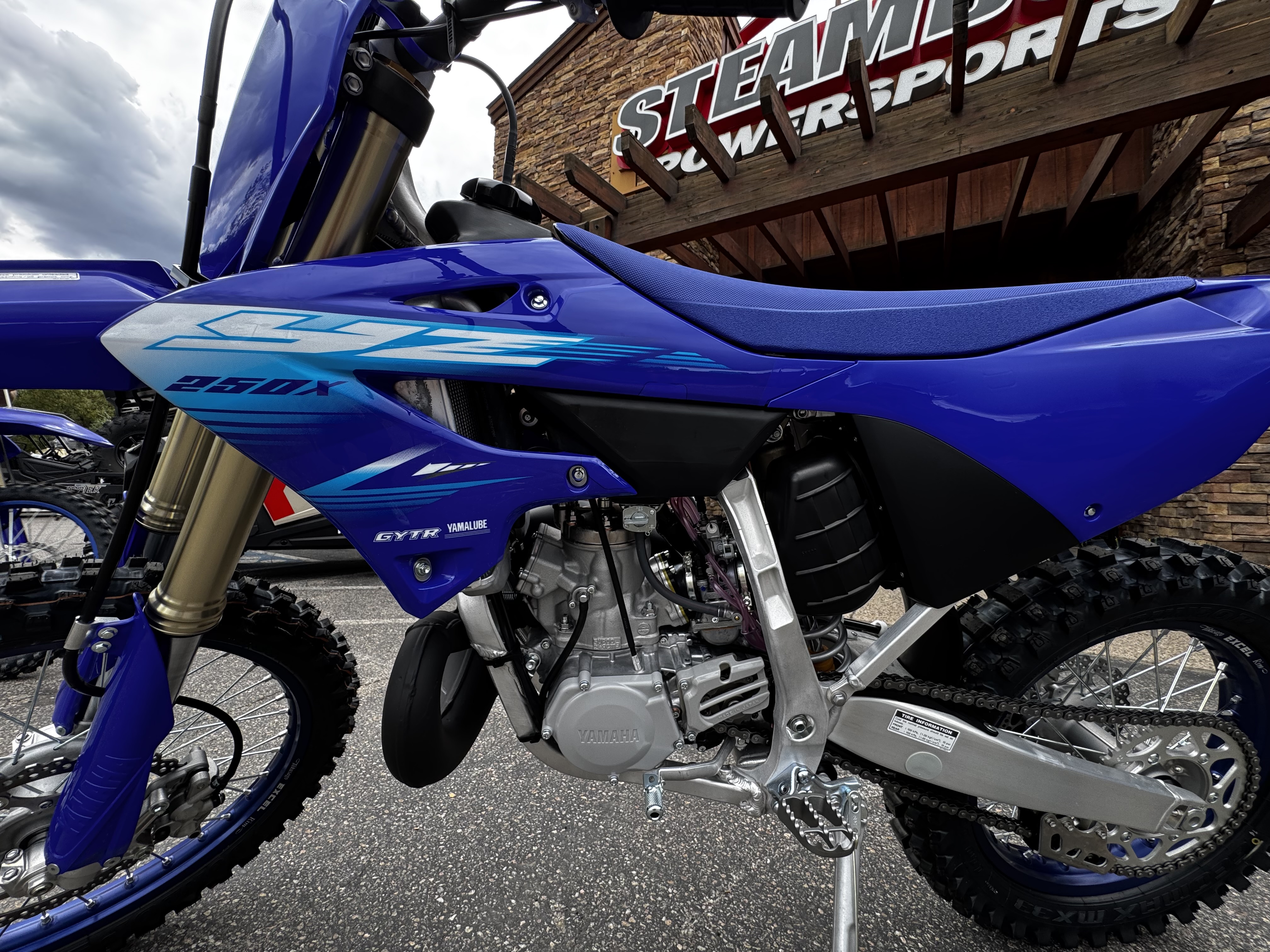 2027 Yamaha YZ250X Dirt Bike