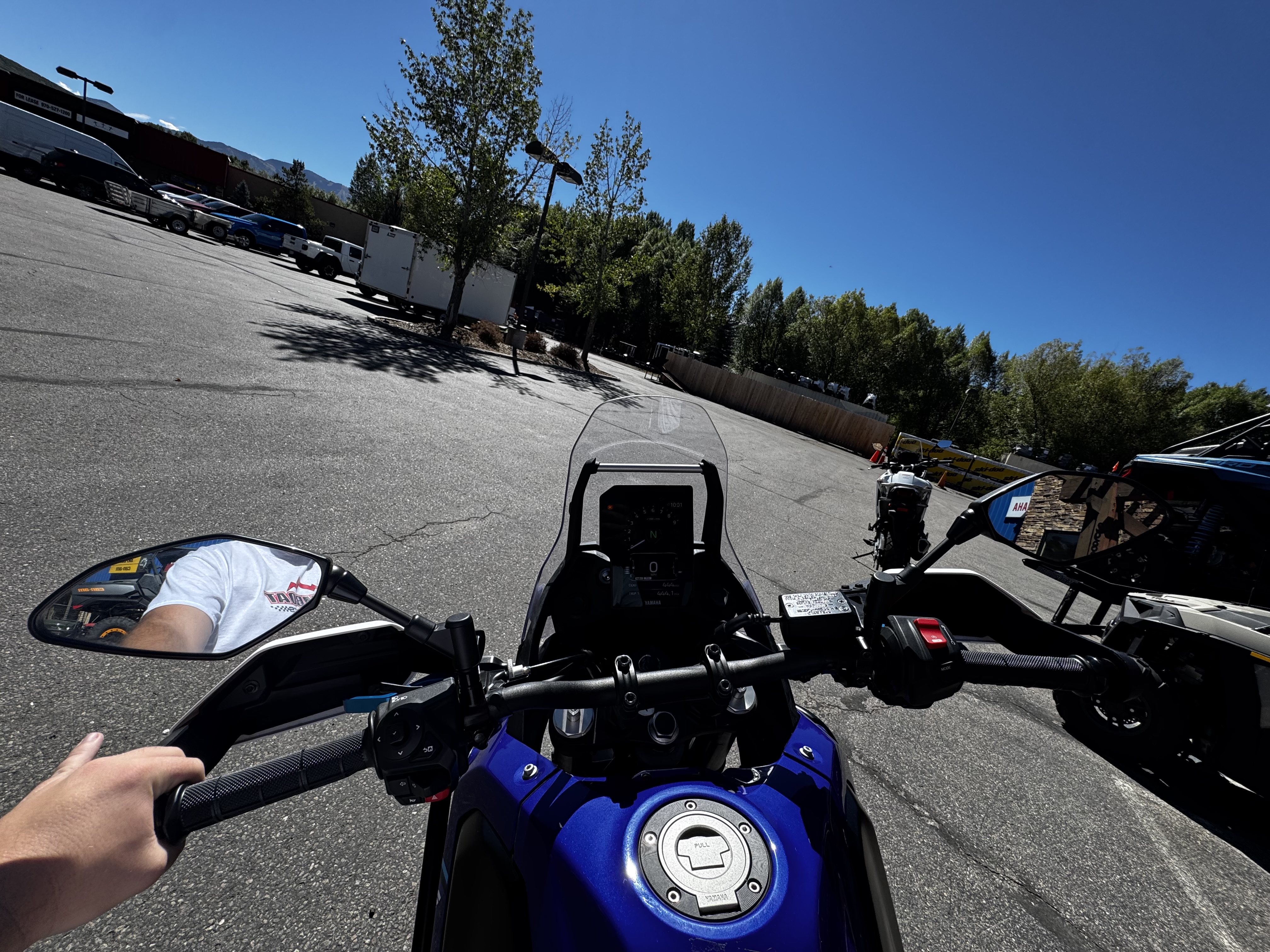 2025 YAMAHA TENERE 700 Street Motorcycle 400cc +