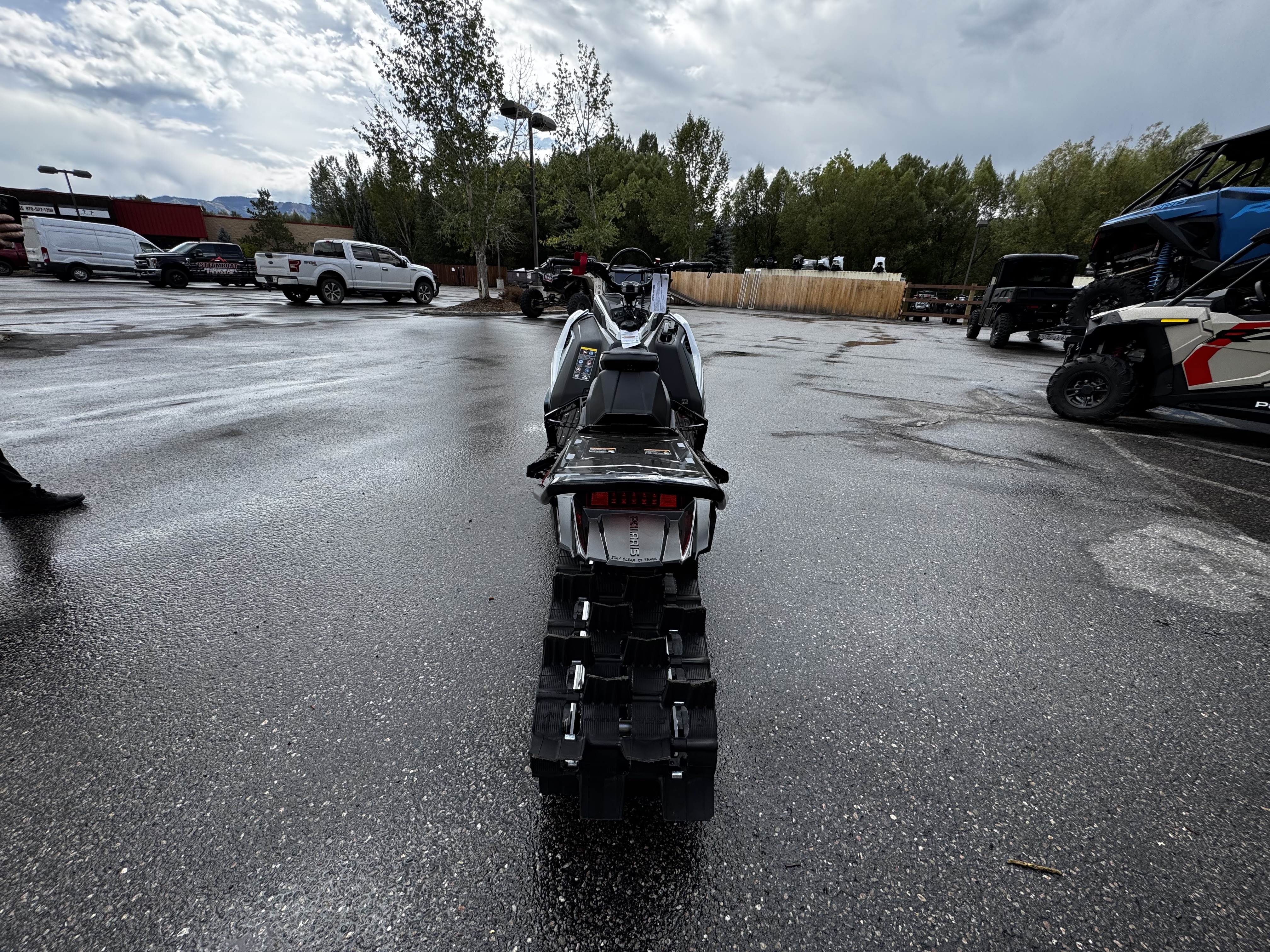 2026 Polaris 9R RMK KHAOS 155 E-START Snowmobile