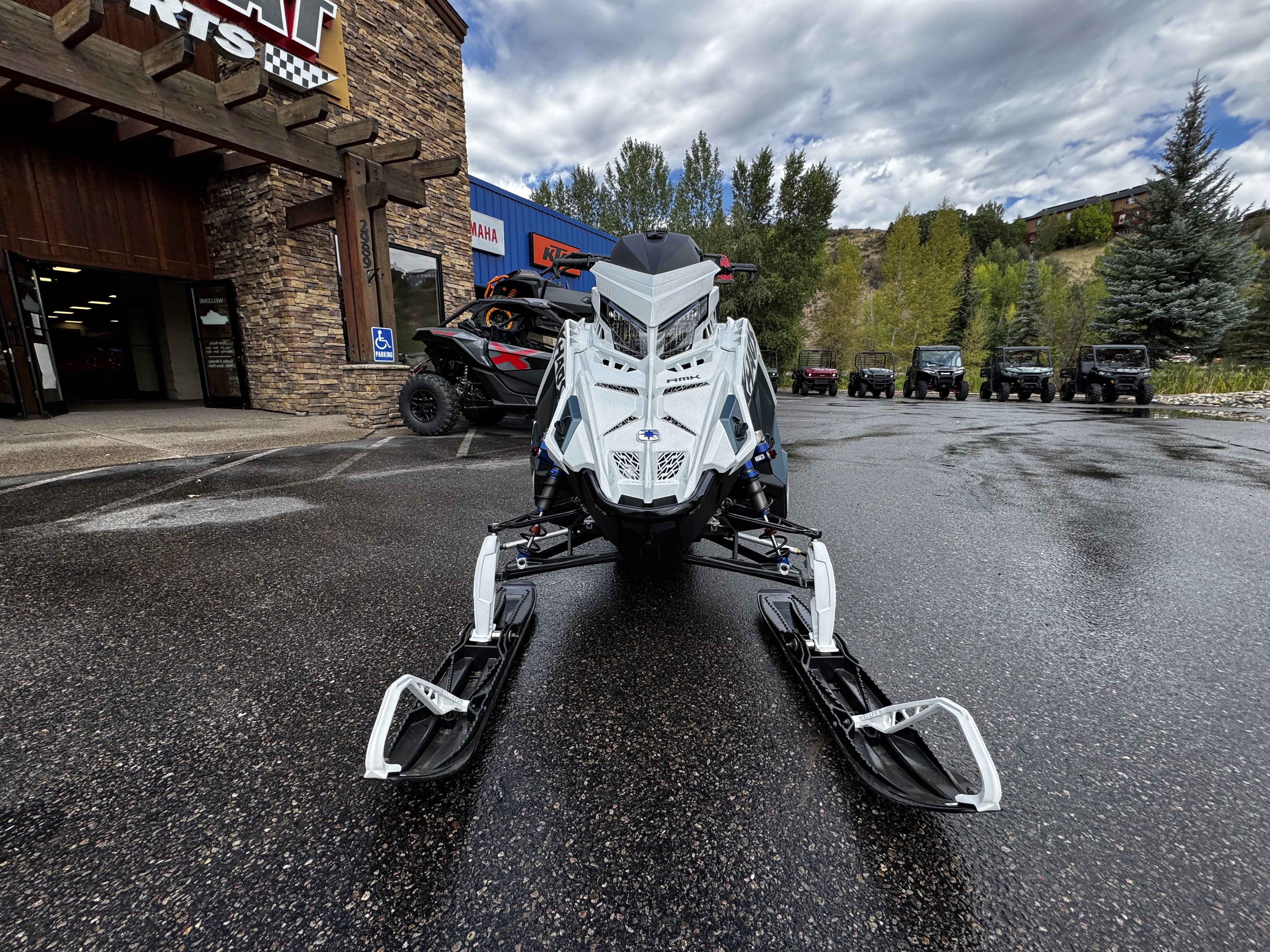2026 Polaris 9R RMK KHAOS 155 E-START Snowmobile