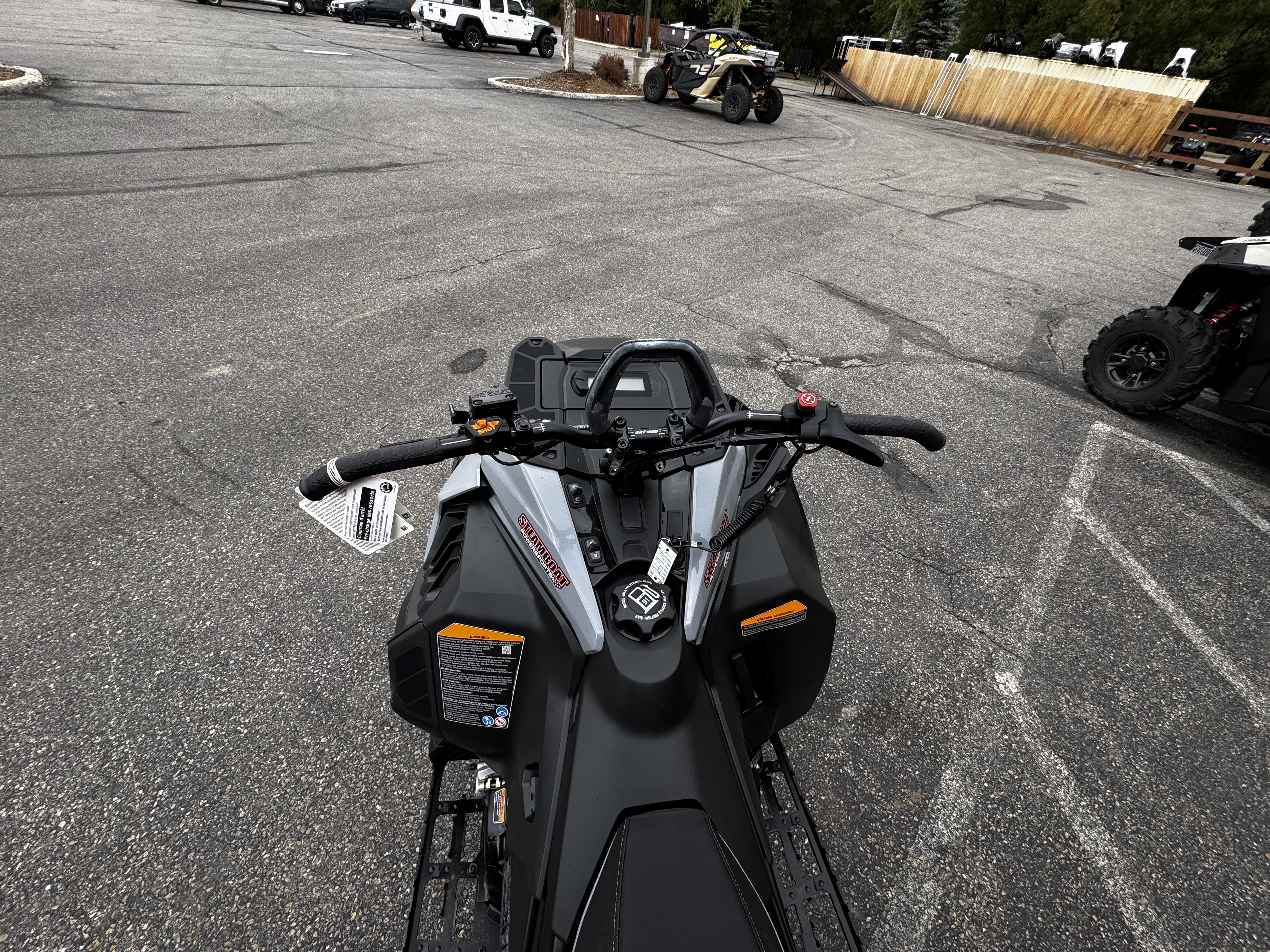 2026 Ski-Doo SUMMIT EDGE 850 TURBO S 165 3.0 Snowmobile