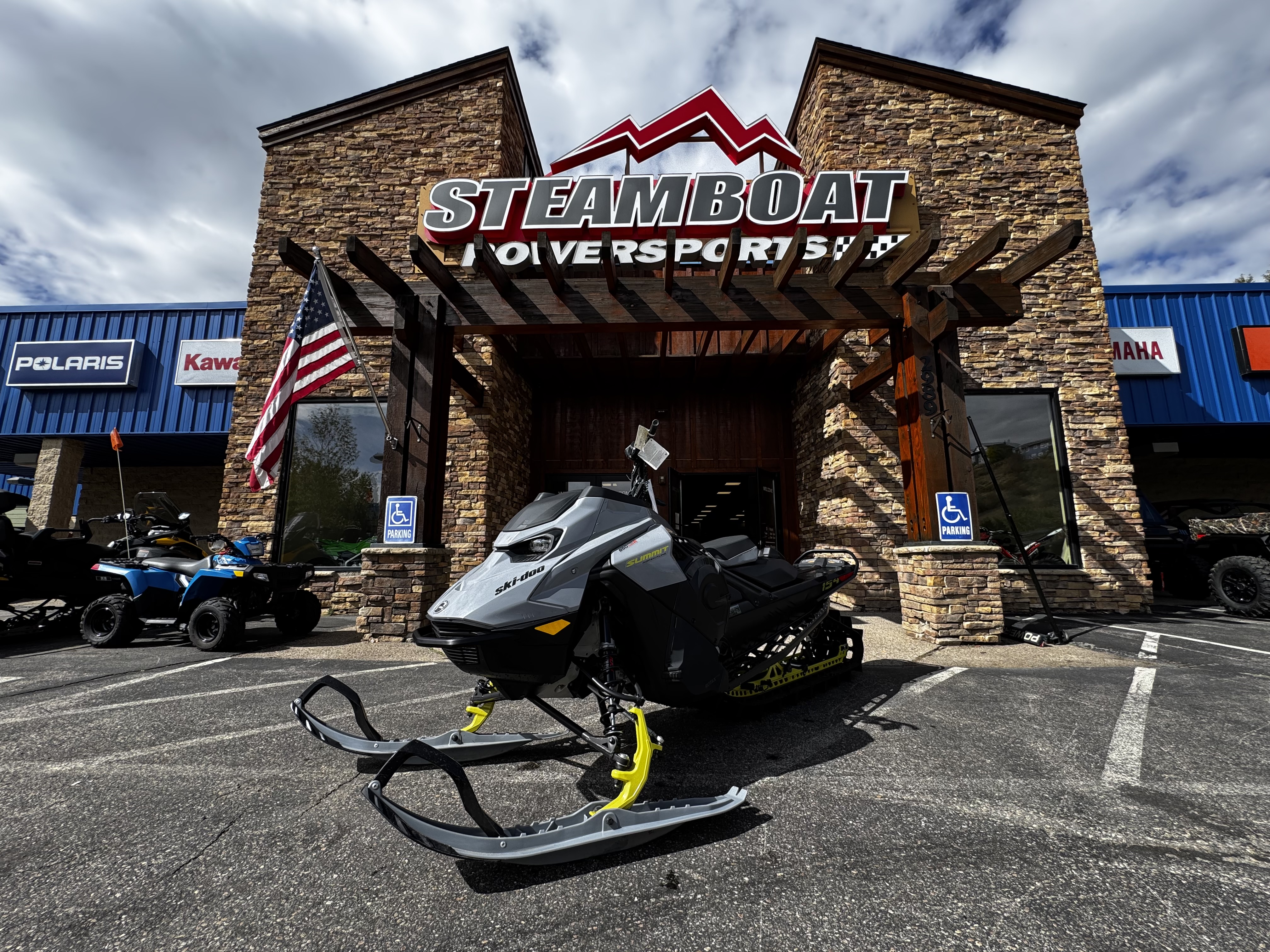 2026 Ski-Doo Summit Adrenaline with Edge Package 850 E-TEC Turbo R Snowmobile