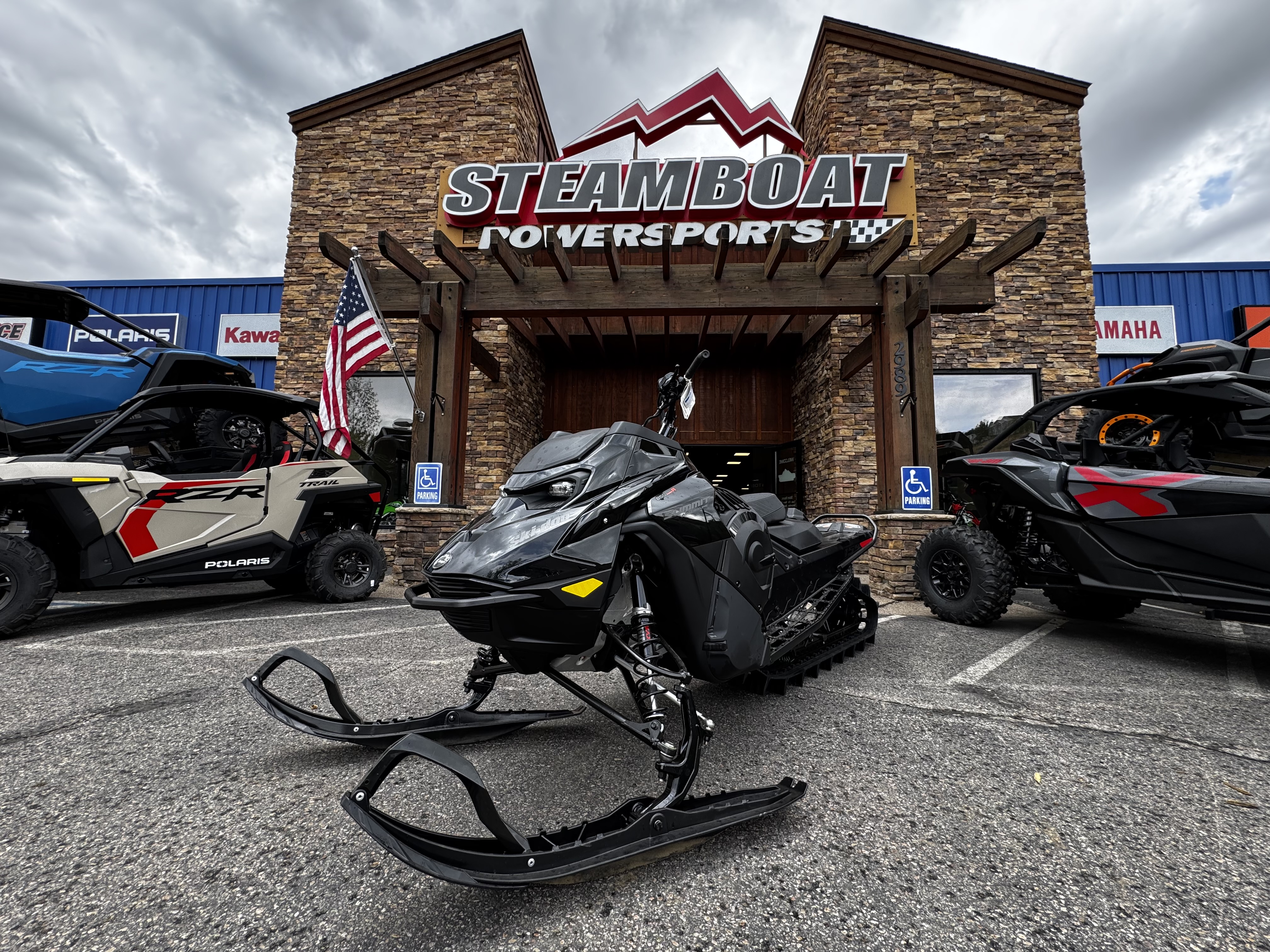 2026 Ski-Doo SUMMIT EDGE 850 TURBO S 154 3.0 Snowmobile