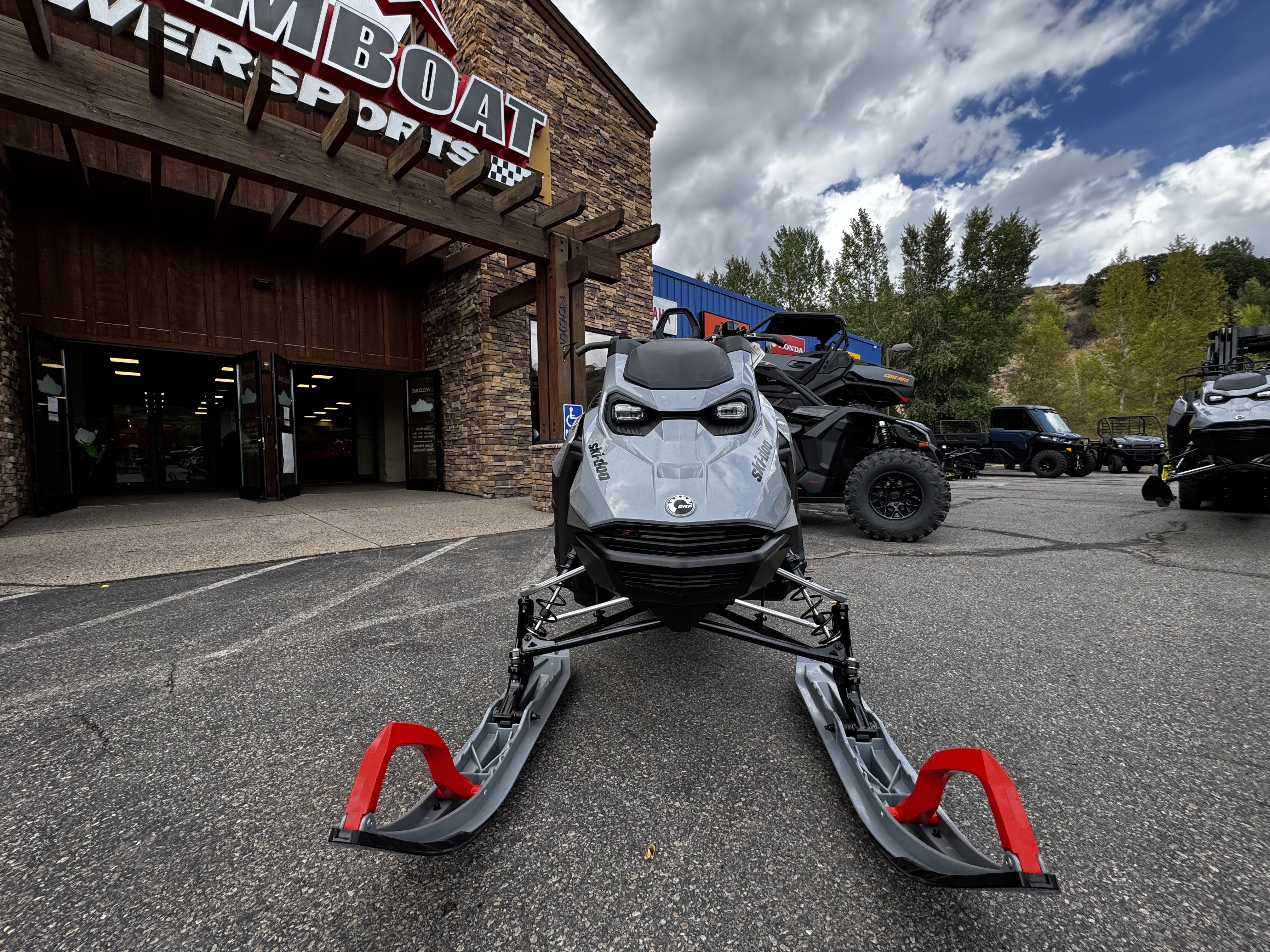 2026 Ski-Doo SUMMIT X 850 S 154 3.0 Snowmobile
