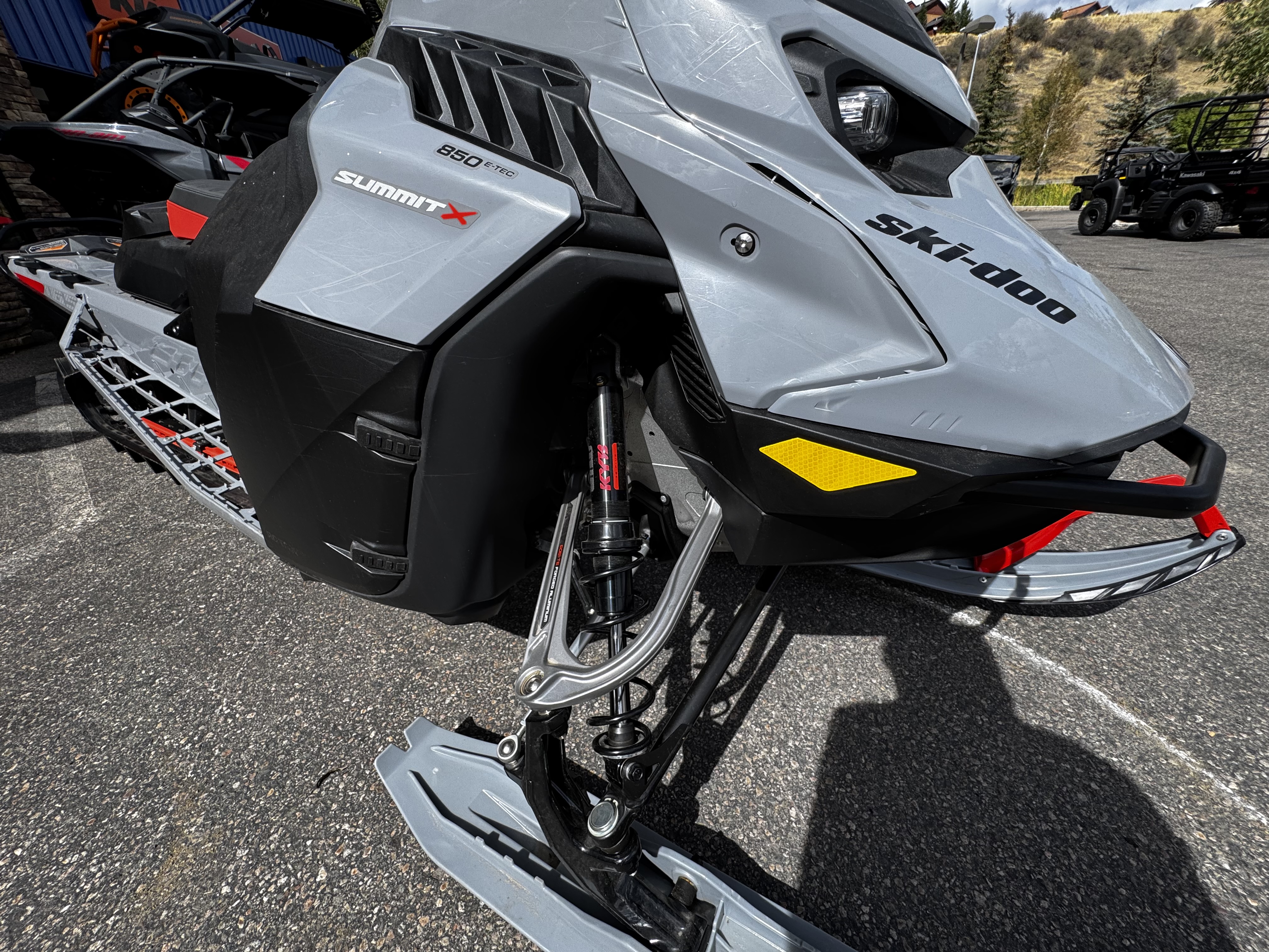 2026 Ski-Doo SUMMIT X 850 10.25 165 3.0 Snowmobile