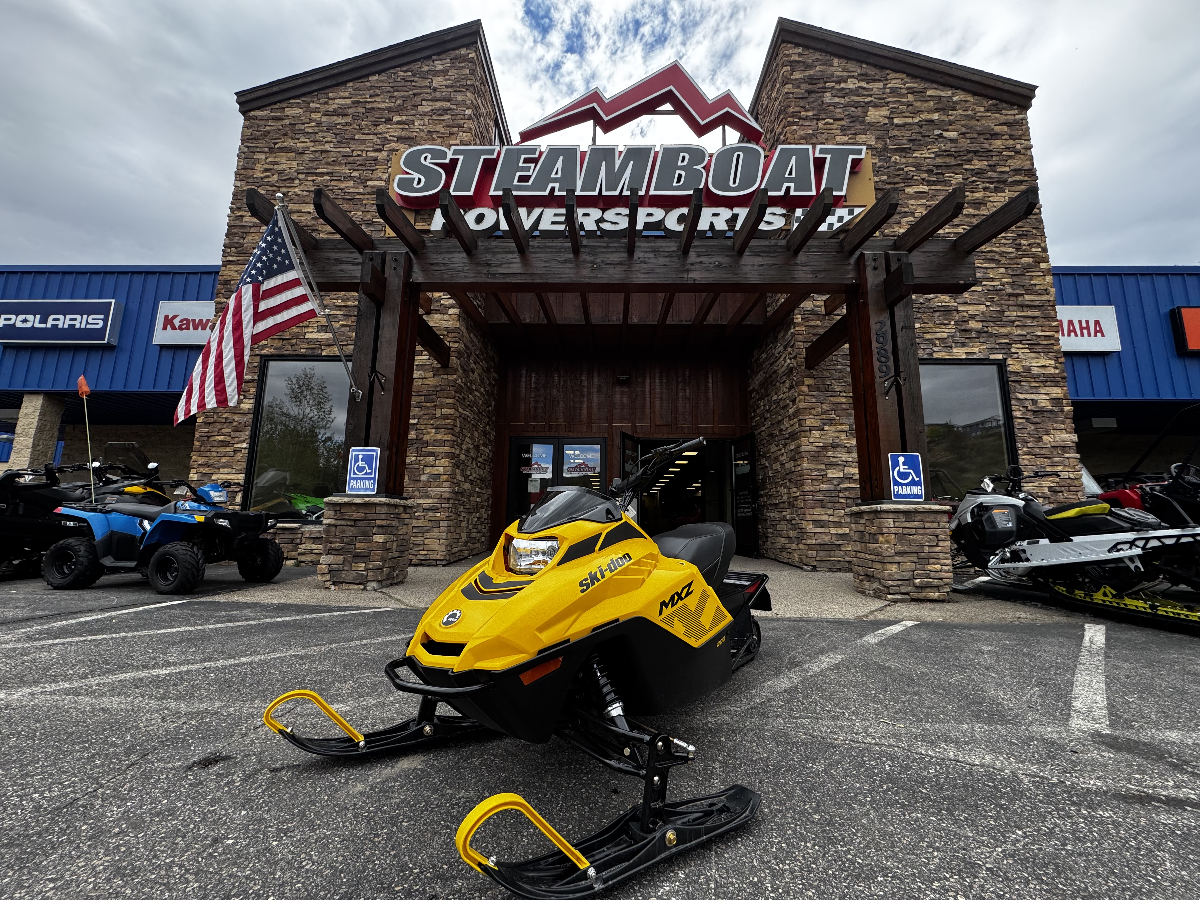 2027 Ski-Doo MXZ 200