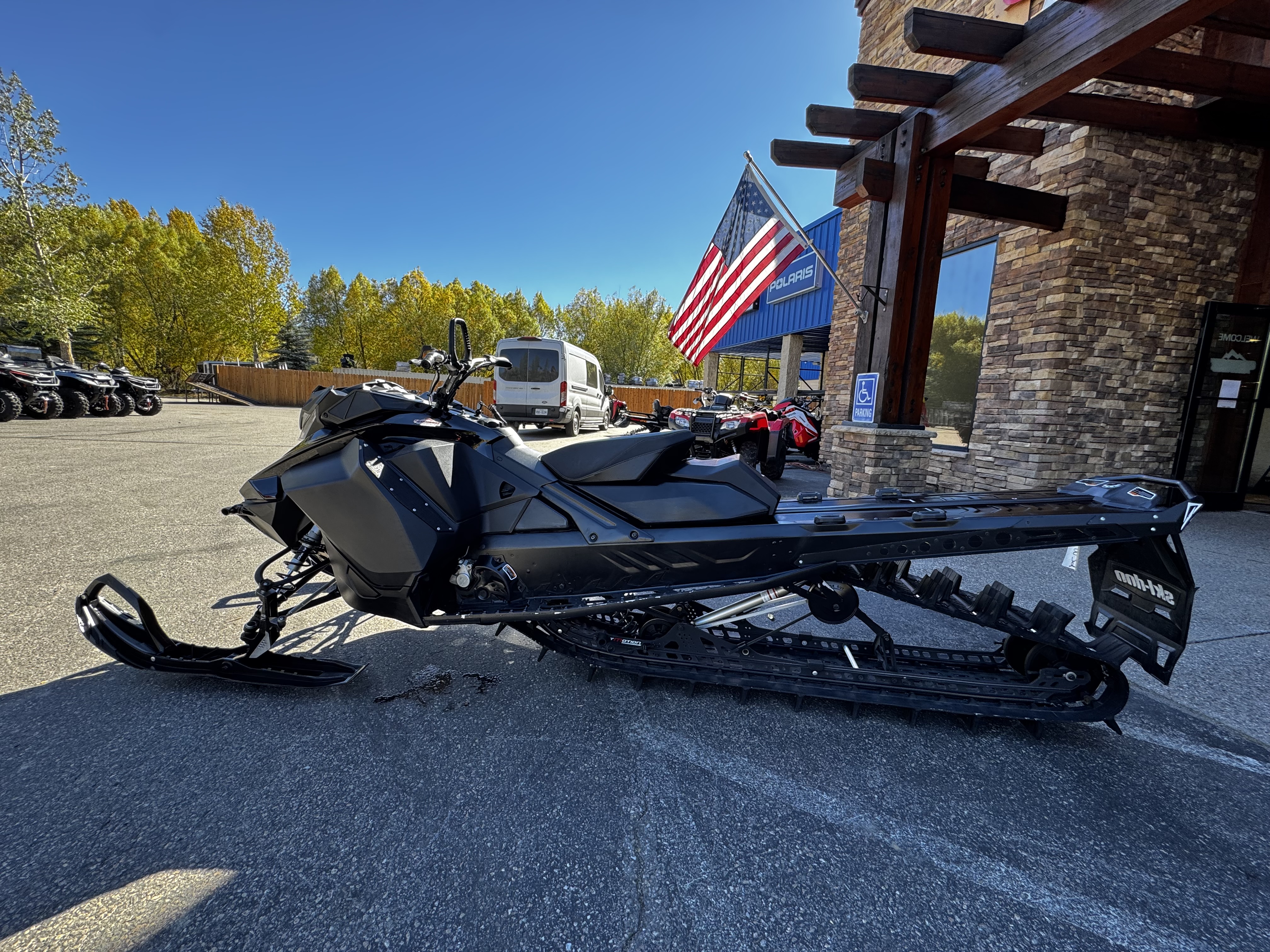2018 Ski-Doo SUMMIT SP 175 850 ES 3.0 Snowmobile