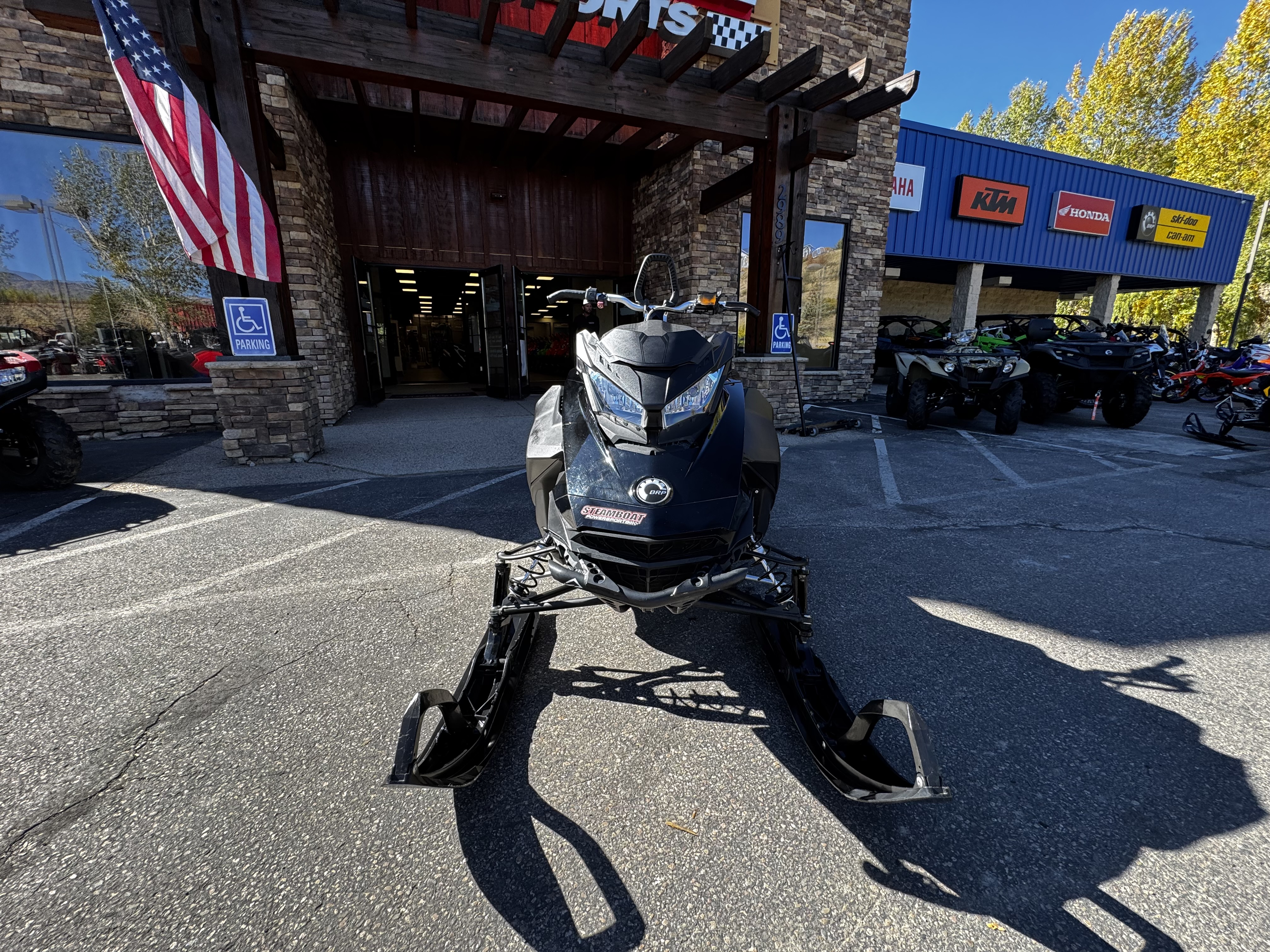 2018 Ski-Doo SUMMIT SP 175 850 ES 3.0 Snowmobile