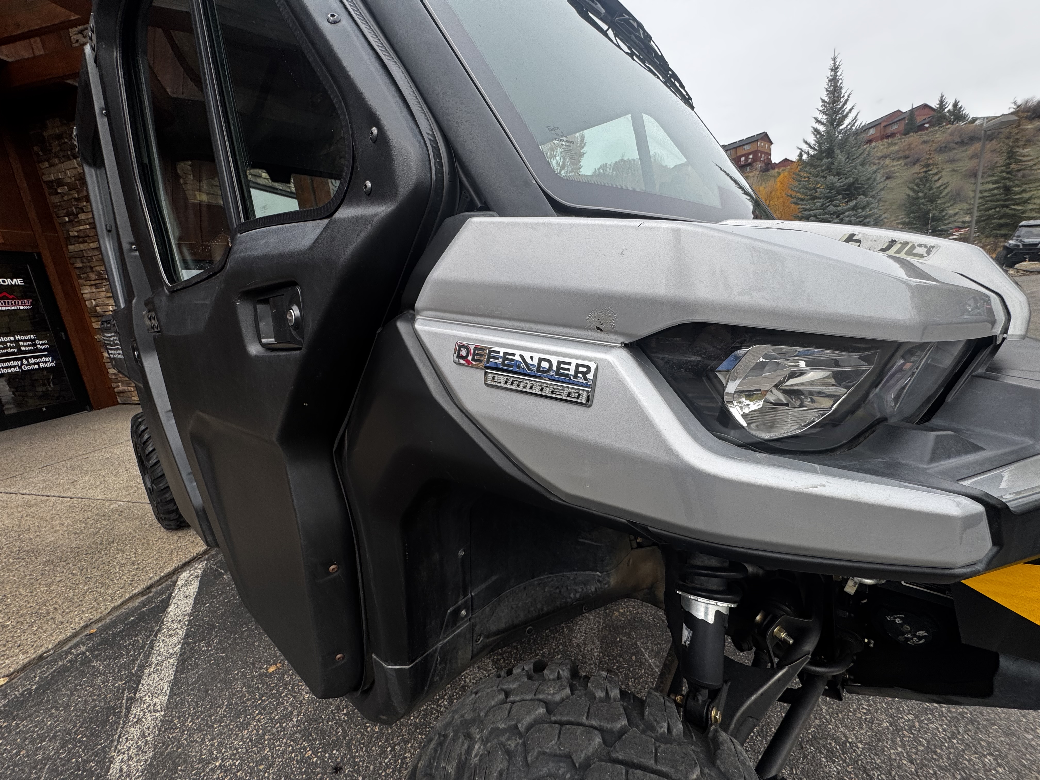 2022 Can-Am DEFENDER MAX LIMITED CAB HD10 Side x Side