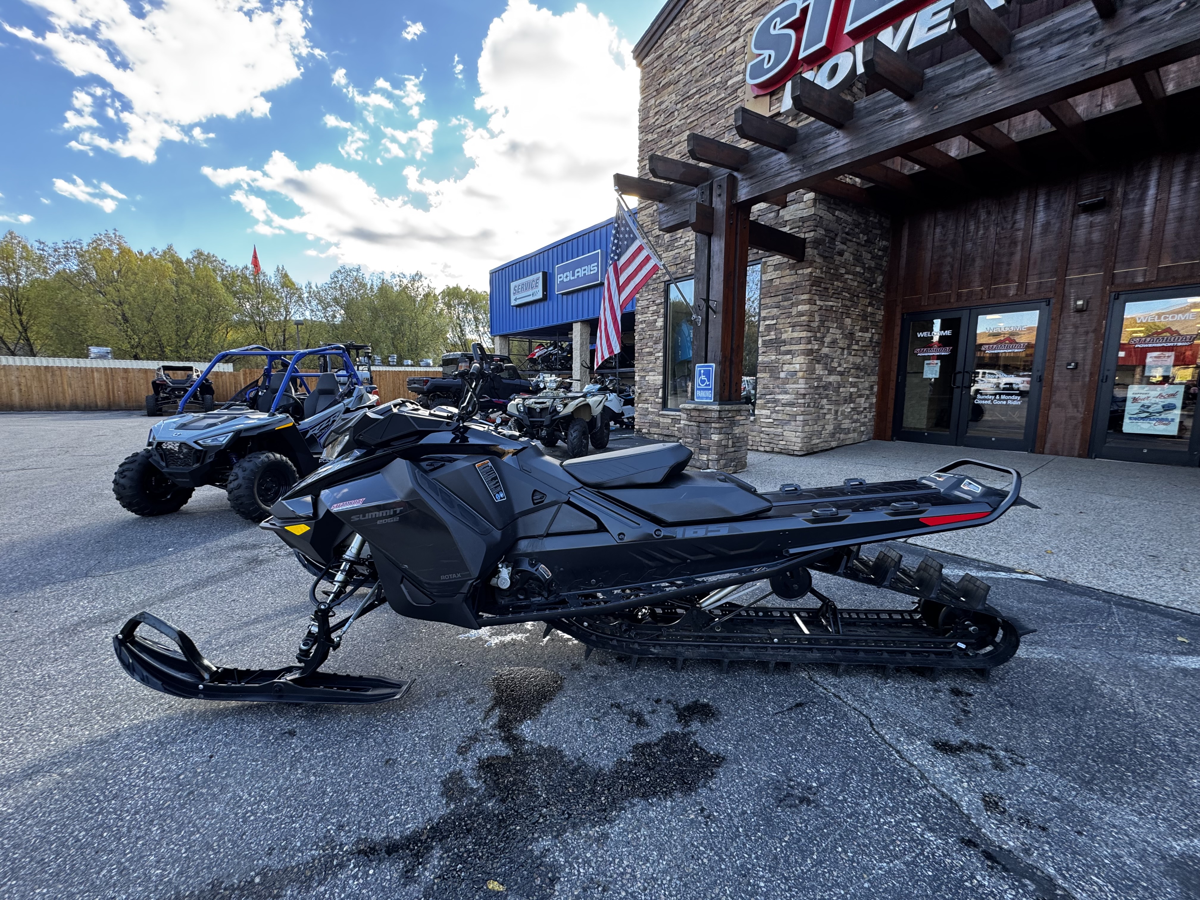 2022 Ski-Doo SUMMIT EDGE 850 S 165 3 Snowmobile