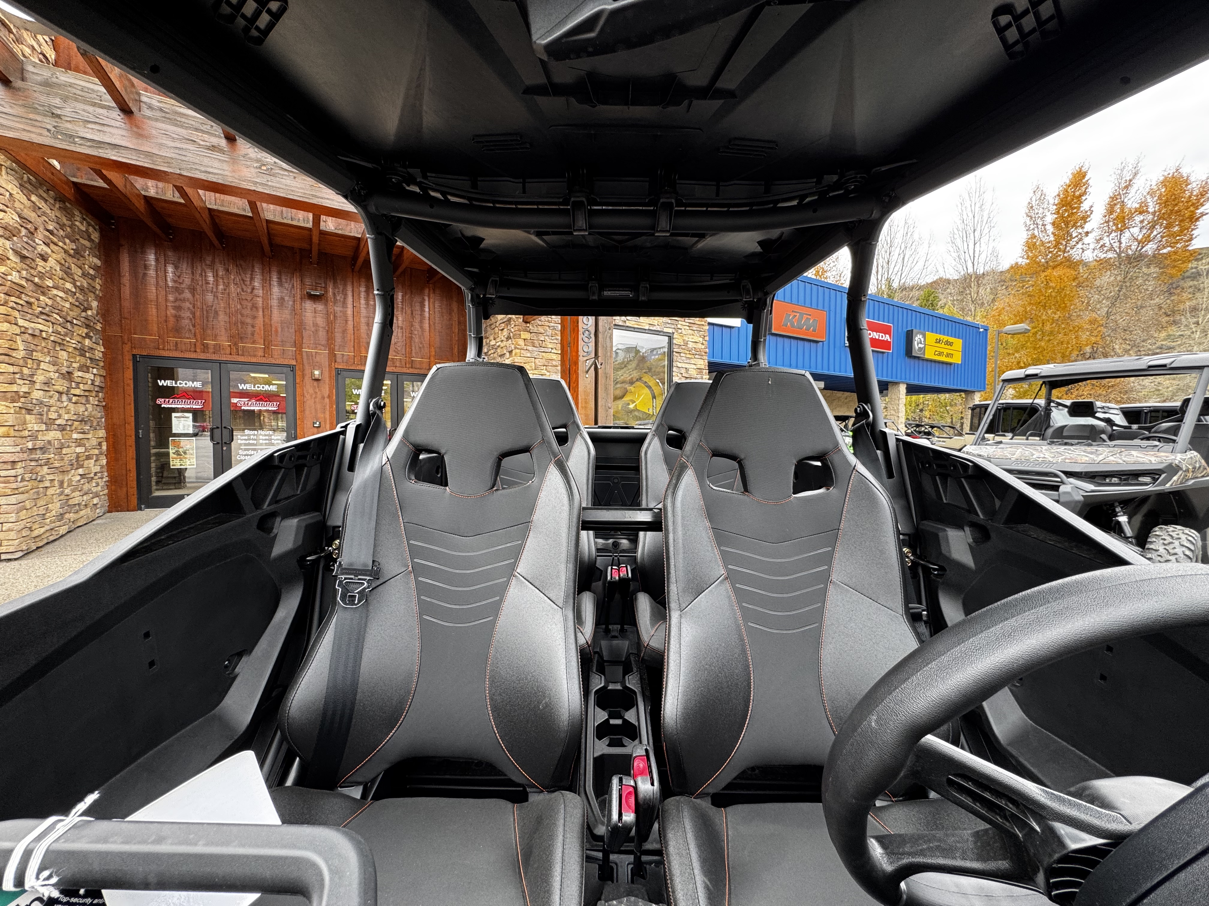 2026 Can-Am Commander MAX XT-P 1000R Side x Side