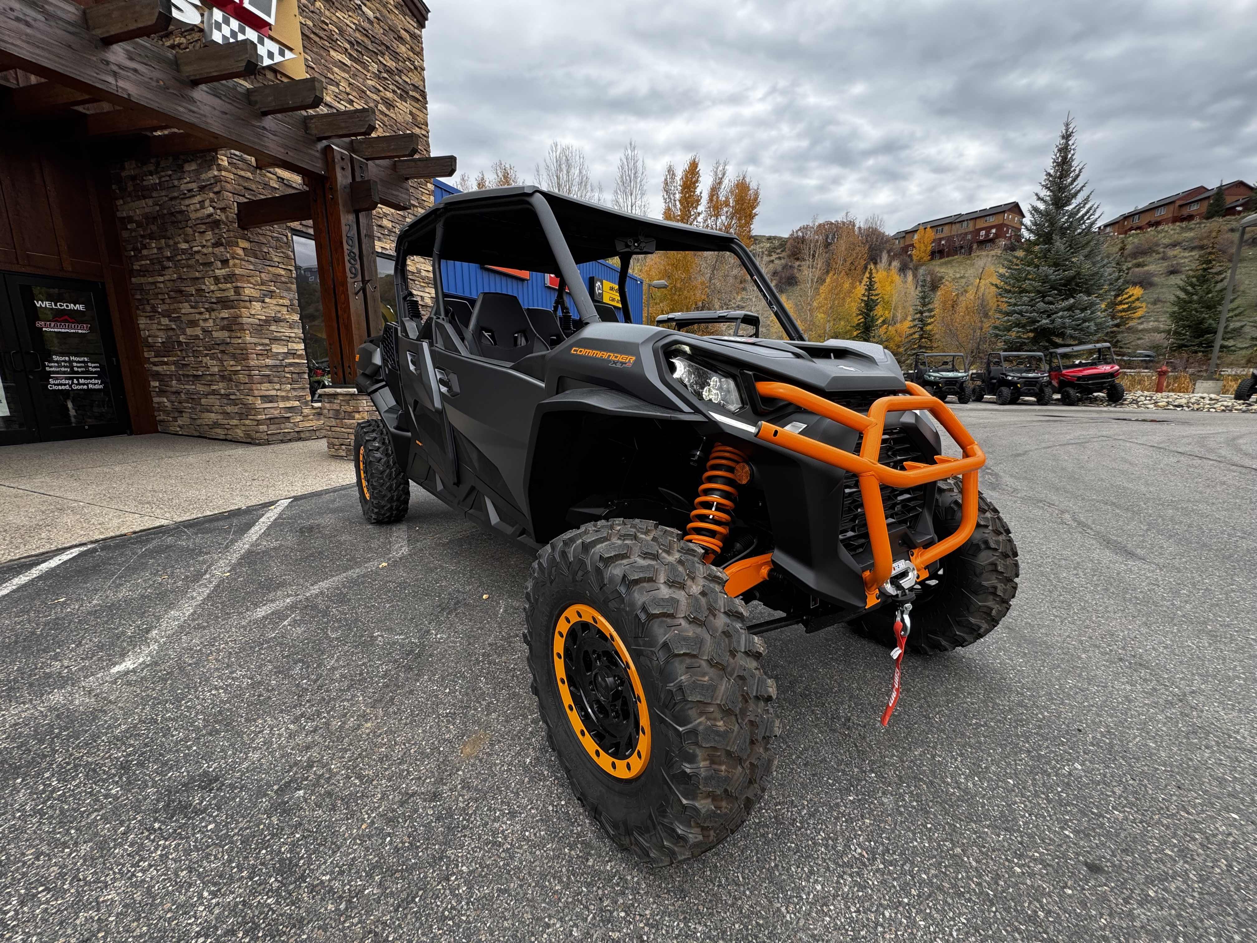 2026 Can-Am Commander MAX XT-P 1000R Side x Side