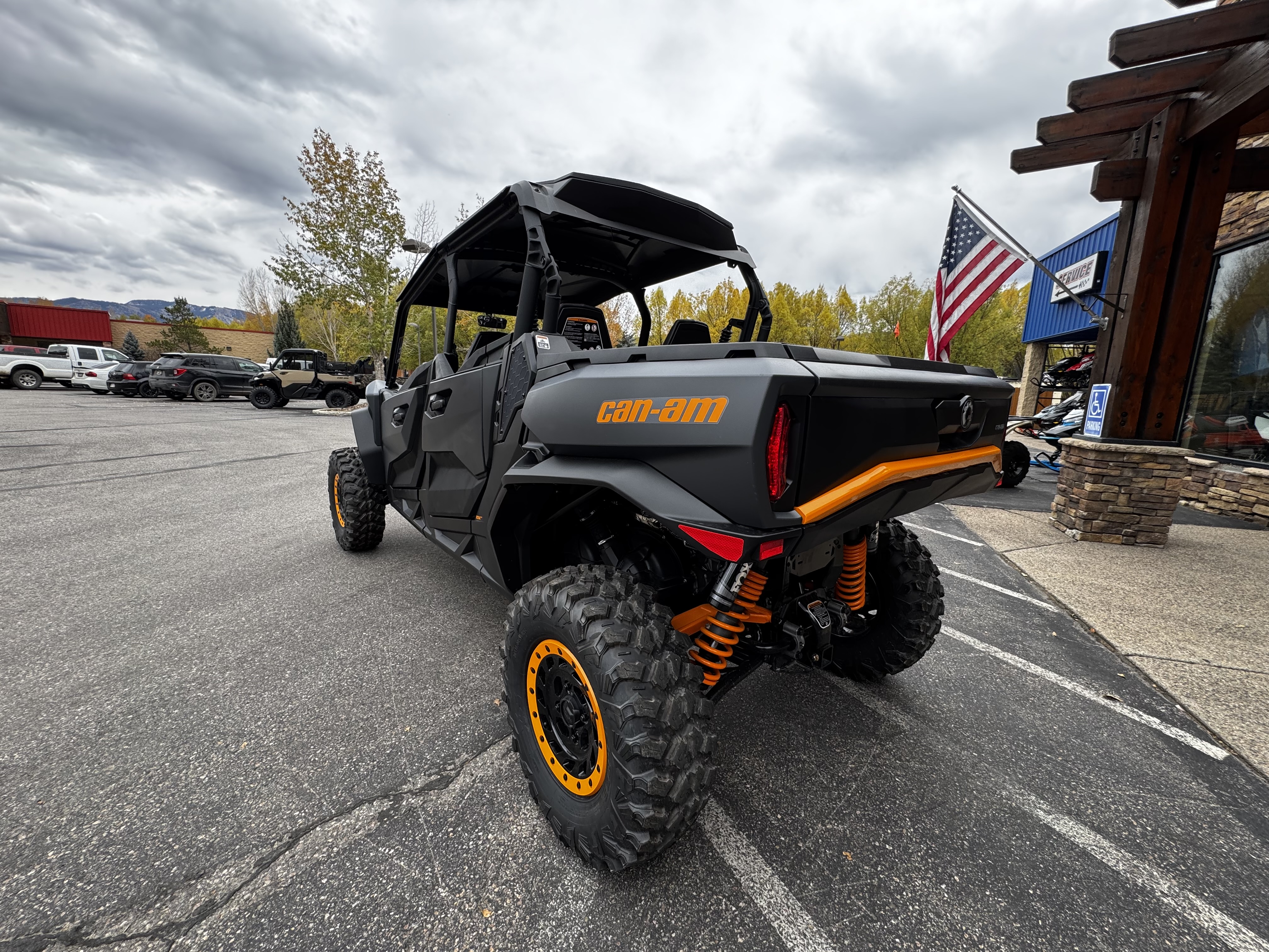 2026 Can-Am Commander MAX XT-P 1000R Side x Side