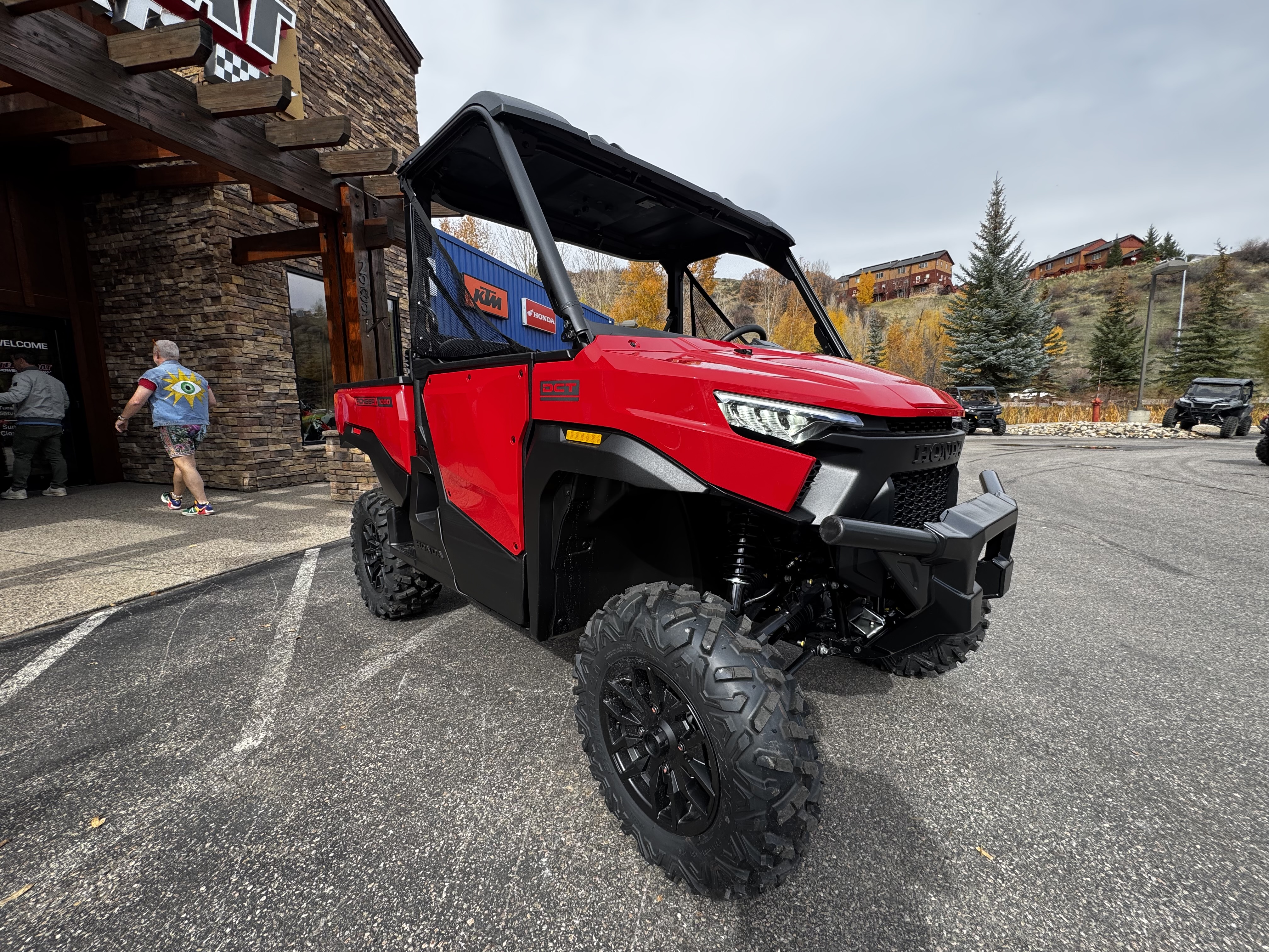 2026 HONDA PIONEER 1000 DELUXE UTV